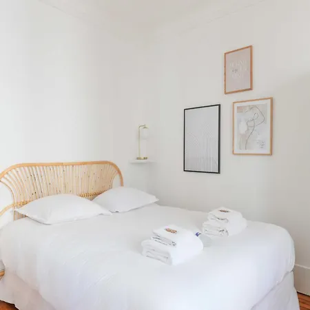Charm & Comfort For 4 In Heart Of The 15 District Appartamento *