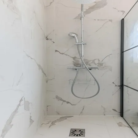 Charm & Comfort For 4 In Heart Of The 15 District Appartamento Parigi